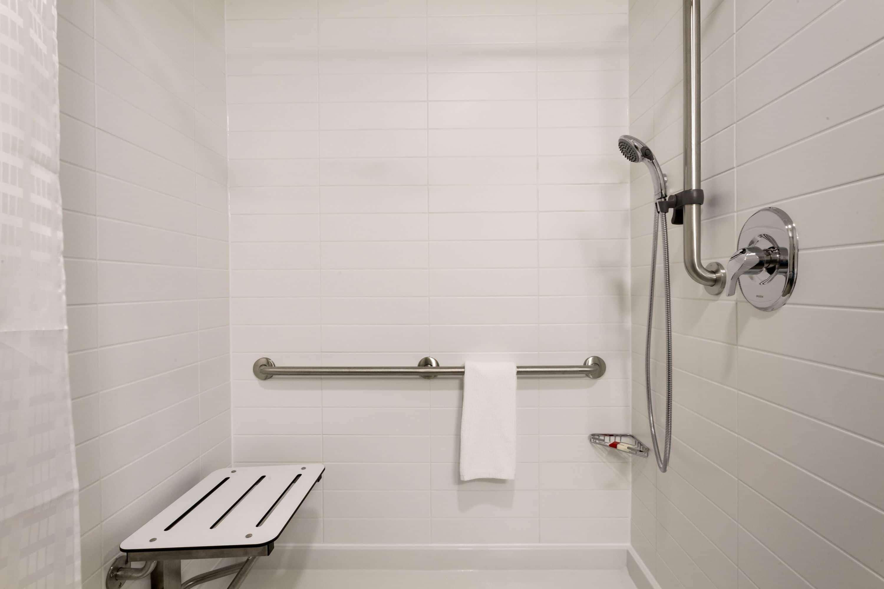 Microtel Inn & Suites By Wyndham Oyster Bay レディスミス エクステリア 写真